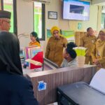 Sidak Dinas Pendidikan, Wabup Sidoarjo Cek Aula Meeting yang Tengah Direhab