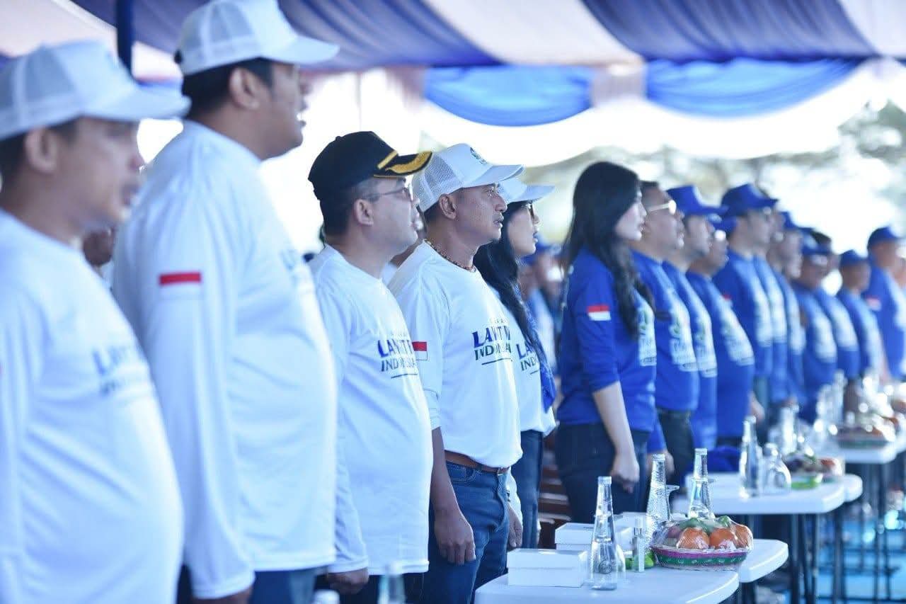 Gerakan Langit Biru Indonesia ASRI Aksi Nyata Ujudkan Kebersihan Dan Kelestarian Lingkungan di Pantai Teleng Ria Pacitan