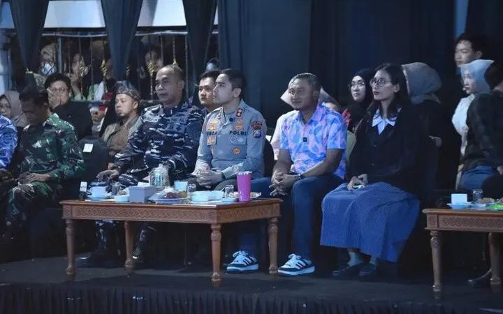 Tim Kementerian Sosial Menyaksikan Langsung Rontek Tampilan Perdana Perwakilan SRMA di FRP 2026.