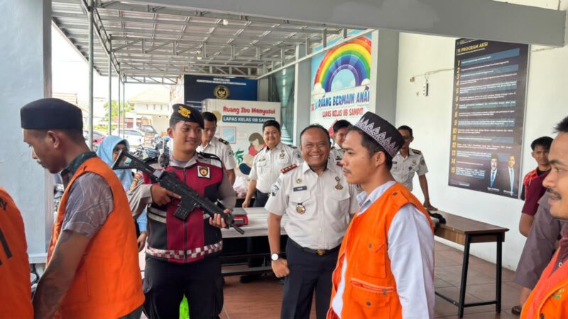 Polres Kotim Kawal 23 Tahanan ke PN Sampit, Sidang Berjalan Aman dan Kondusif