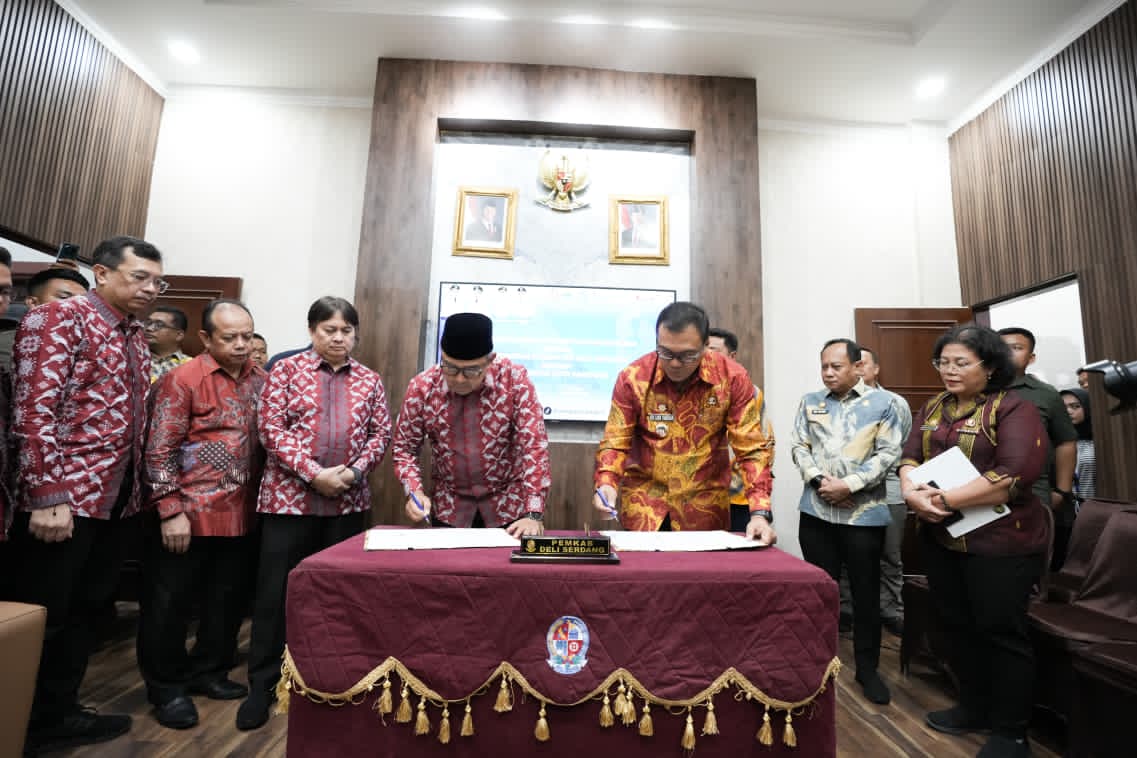 APKASI Menghasilkan MOU “Deli Serdang Dan Kota Bandung Sepakati Kerja Sama Strategis untuk Perkuat Transformasi Digital dan Pengembangan Kawasan”