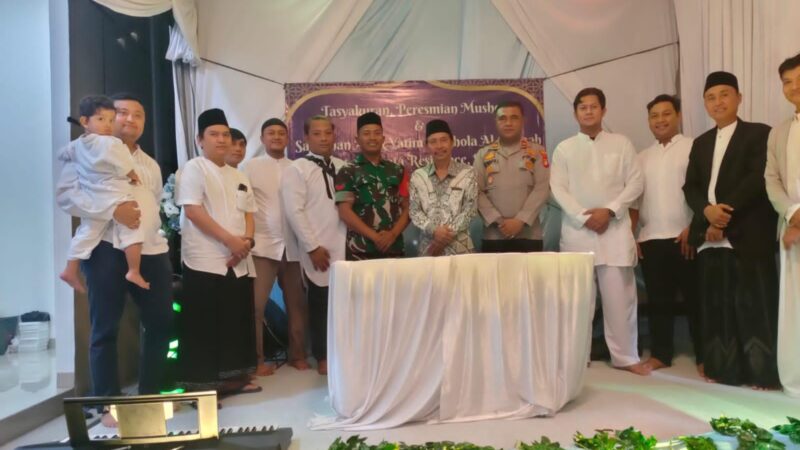 Wakapolsek Sepatan Dampingi Kades Sarakan Hadiri Tasyakuran Peresmian Mushola dan Santunan Anak Yatim