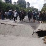 Box Culvert Ambruk di Jalan Cilik Riwut Km 11 Katingan, Jalur Trans Kalimantan Lumpuh Total