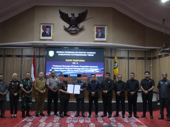 Kawal Transparansi Anggaran, Polres Kotim Hadiri Rapat Paripurna DPRD Bahas Ranperda Pertanggungjawaban APBD 2025