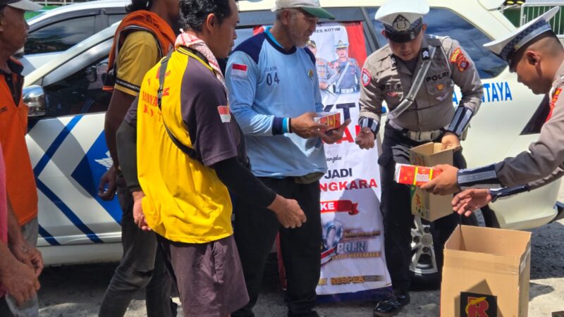 Masih Suasana HUT Bhayangkara Ke-80, Satlantas Polres Kotim Gelar “Polantas Menyapa”