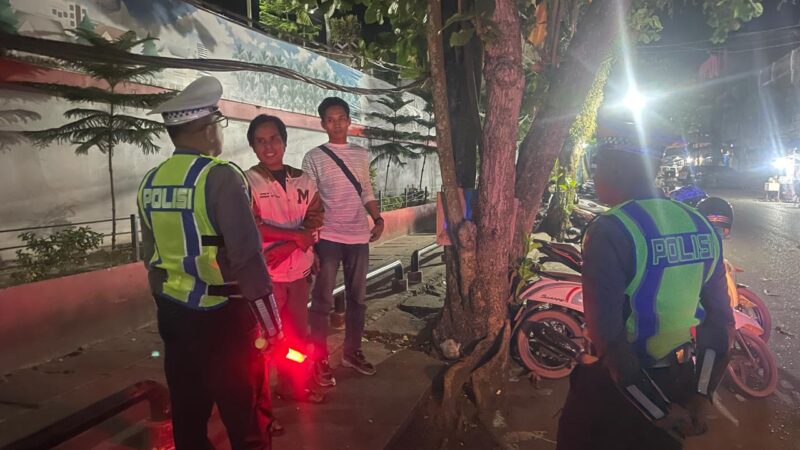 Cegah Balap Liar dan Gangguan Kamtibmas, Satlantas Polres Kotim Gelar “Blue Light Patrol” di Kota Sampit