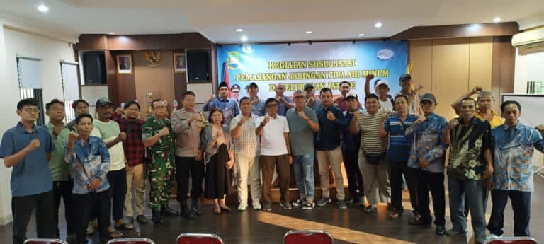 PERUMDA TIRTA BENTENG SOSIALISASIKAN PEMASANGAN JARINGAN PIPA AIR MINUM DI KELURAHAN JATAKE