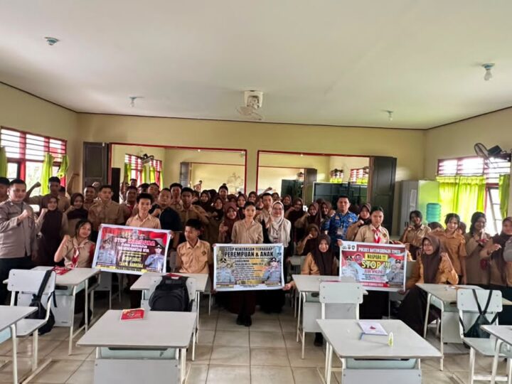 Cegah Kenakalan Remaja Hingga Judi Online, Polsek Cempaga Hulu Edukasi 120 Siswa Baru SMAN 1 Dalam Momentum MPLS