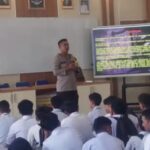 Kapolsek Kotawaringin Lama Melakukan Penyuluhan Kepada Siswa SMA 1 Kotawaringin Lama Tahun Ajaran 2026/2027.