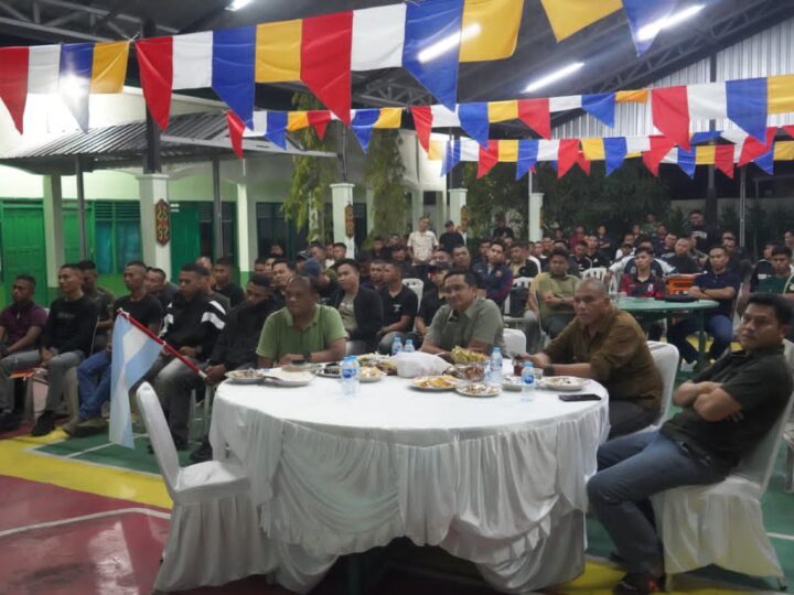 Pererat Silaturahmi dan Soliditas, Dandim 1015/Sampit Hadiri Nobar Kebangsaan Final Piala Dunia 2026 di Makorem 102/Pjg