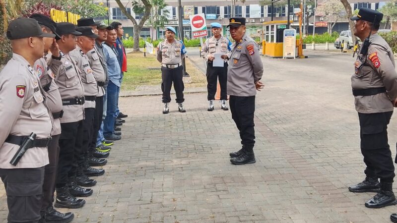 Kapolsek Panongan Pimpin Apel Pengamanan Kunjungan Kerja Panja RUU Komisi VII DPR RI ke Kawasan Industri Milenium