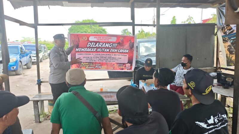 Cegah Kabut Asap, Satbinmas Polres Kotim Gelar Sosialisasi Karhutla di Pasir Putih