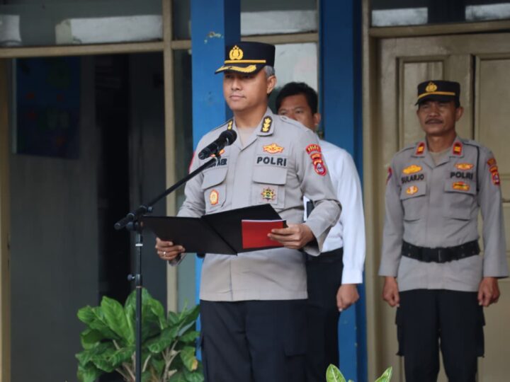 Wakapolresta Tangerang Jadi Pembina Upacara di SMPN 2 Tigaraksa, Ingatkan Pelajar Jauhi Narkoba hingga Bullying
