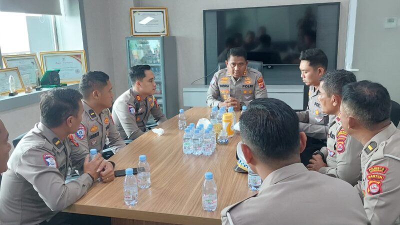 Kumpulkan Perwira Satlantas, Kapolresta Tangerang Minta Penanganan Laka Cepat dan Profesional