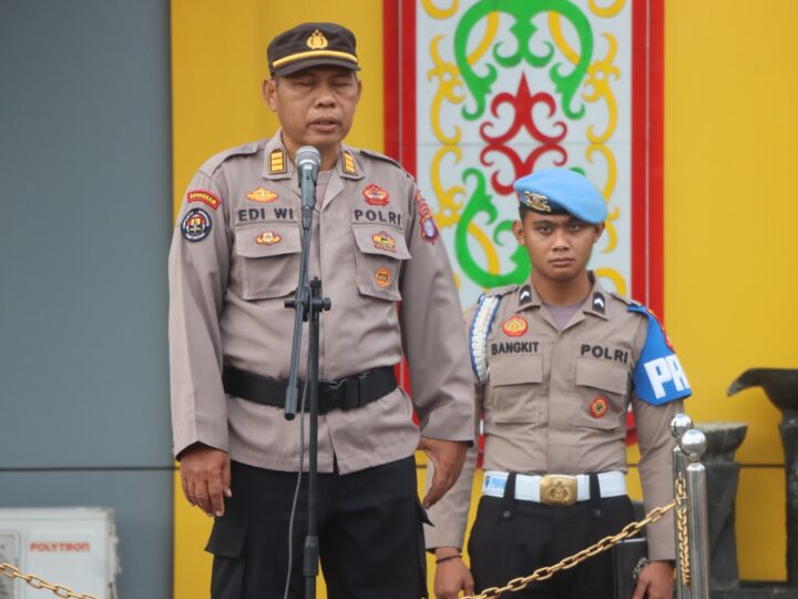 Menjelang Purna Tugas, Kasi Humas Polres Kotim Pimpin Apel Pagi dan Sampaikan Pesan Kesan