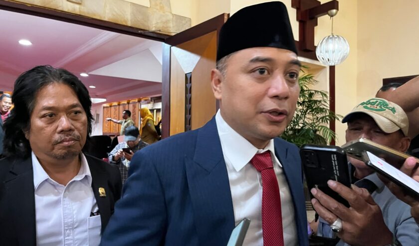 Wali Kota Surabaya Eri Cahyadi Minta Calon Dirut KBS Komitmen Tak Korupsi