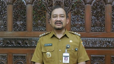 KPK Menjaring OTT Bupati Pemalang Anom Widiyantoro