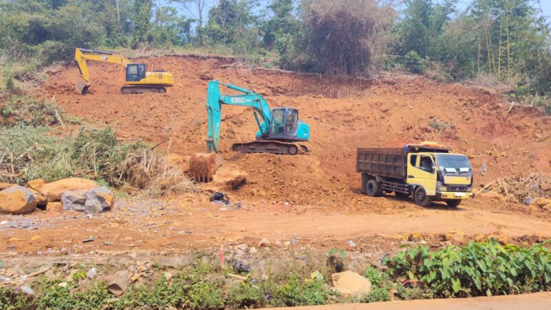 Galian C Ilegal di Parungpanjang Tetap Beroperasi Berdalih Terracing, Pemdes dan Warga Khawatir Bencana Longsor