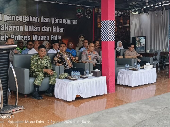 Polres Muara Enim Gelar Sosialisasi Pencegahan dan Penanganan Kebakaran Hutan dan Lahan di Mapolsek Lawang Kidul