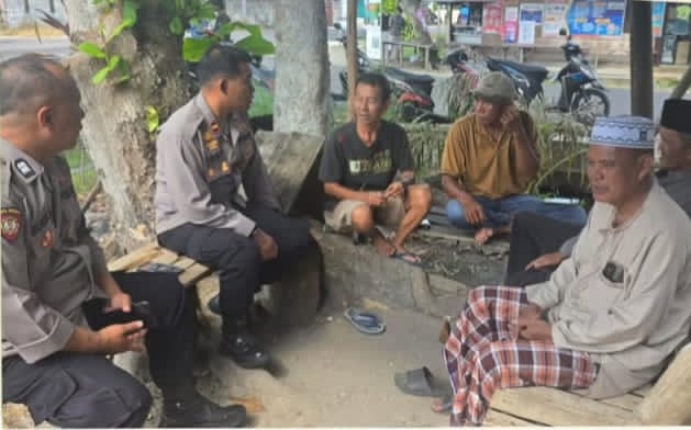 Polsek Kumai Mempererat Hubungan Dengan Masyarakat