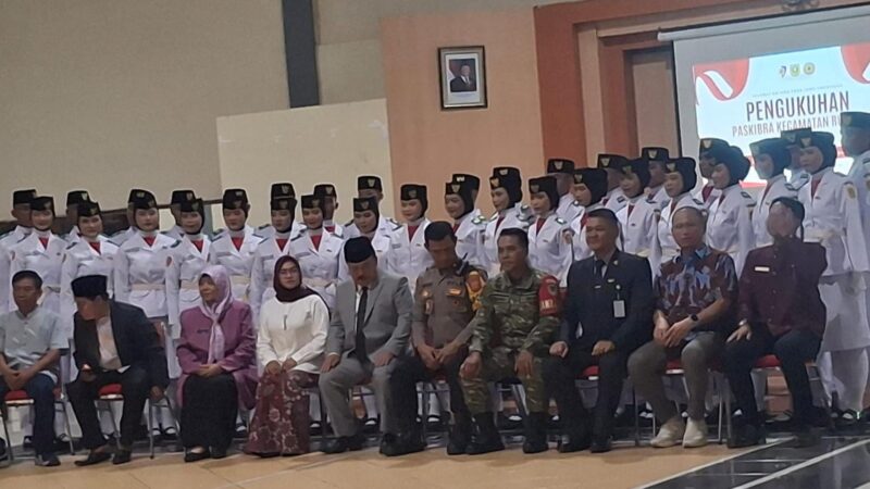 Tangis Haru dan Bangga: 3 Siswa SMA Plus Bina Terampil Siap Kibarkan Merah Putih di Rumpin