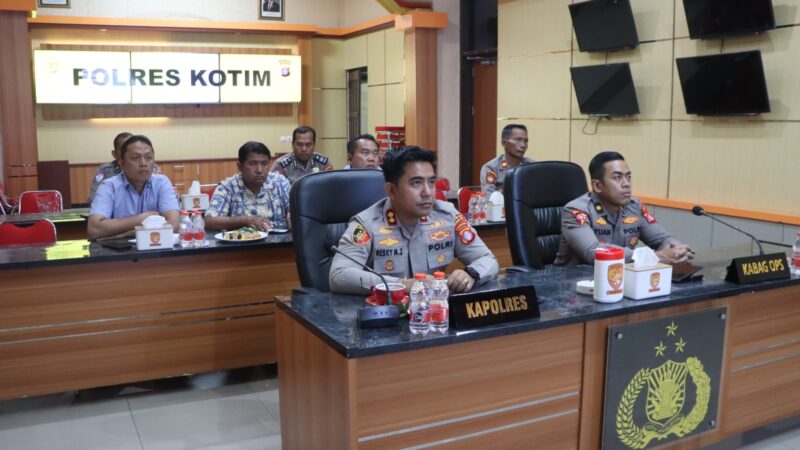 Polres Kotim Ikuti Zoom Meeting Polda Kalteng Antisipasi Dinamika Masyarakat Dalam Suasana HUT RI Ke-81