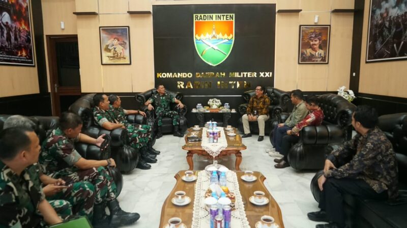 Perkuat Sinergi dan Koordinasi, Pangdam XXI/RI Terima Audiensi GM PLN UID Lampung