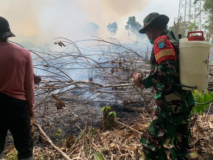 Kodim 1204/Sanggau Intensifkan Patroli dan Penanganan Karhutla di Wilayah Sanggau dan Sekadau.