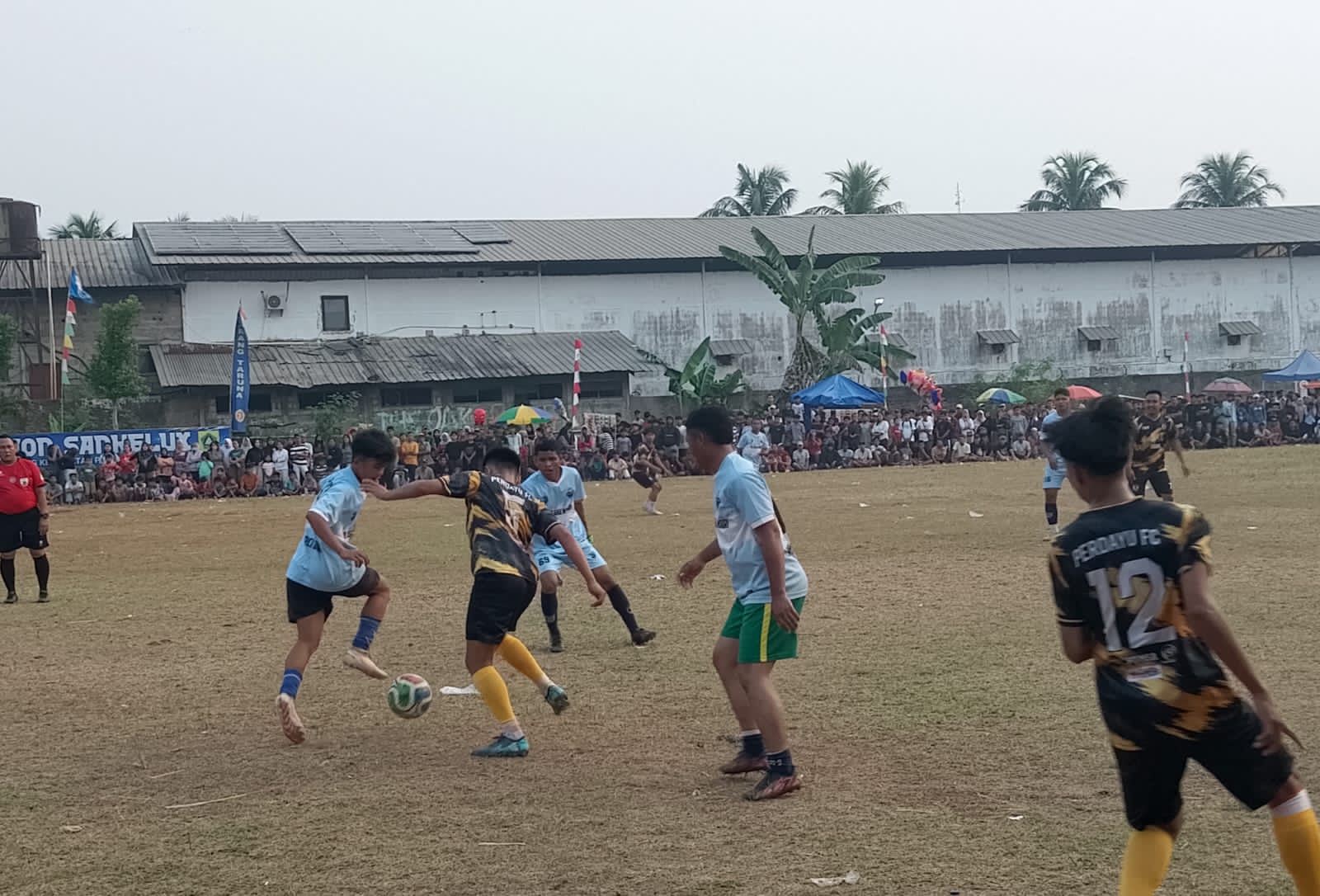 Lumpang Bergema, Ribuan  Warga Padati Final Kades CUP 2026 Semarak HUT Desa Lumpang Ke-106