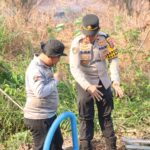 Pastikan Pasokan Air Karhutla Aman, Kapolres Kotim AKBP Resky Maulana Zulkarnain Cek Kesiapan Sumur Bor di Baamang Hulu