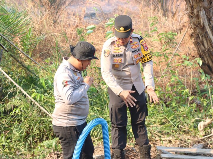 Pastikan Pasokan Air Karhutla Aman, Kapolres Kotim AKBP Resky Maulana Zulkarnain Cek Kesiapan Sumur Bor di Baamang Hulu