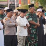Komandan Kodim 1015/Sampit serta Anggota Kodim 1015/Spt Ikuti Sholat Istisqo