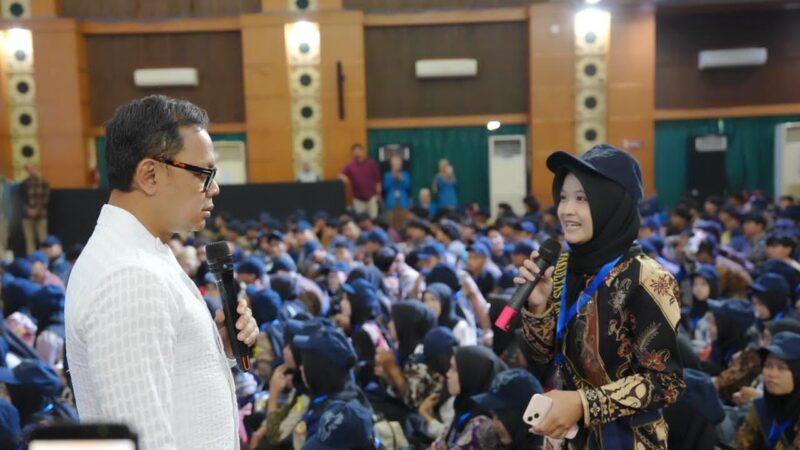 Bangun Indonesia, Wamendagri Bima Ajak Generasi Muda Ambil Peran di Tengah Disrupsi Digital