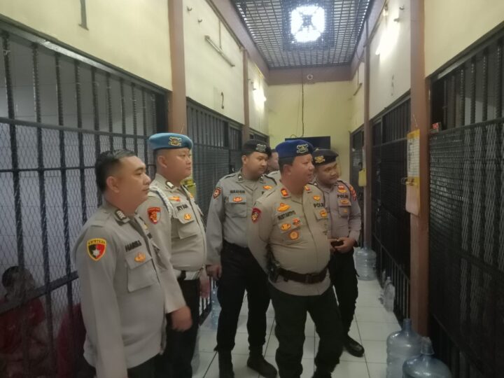 Rutin Diawasi, Sipropam dan Pamenwas Cek Kondisi Tahanan