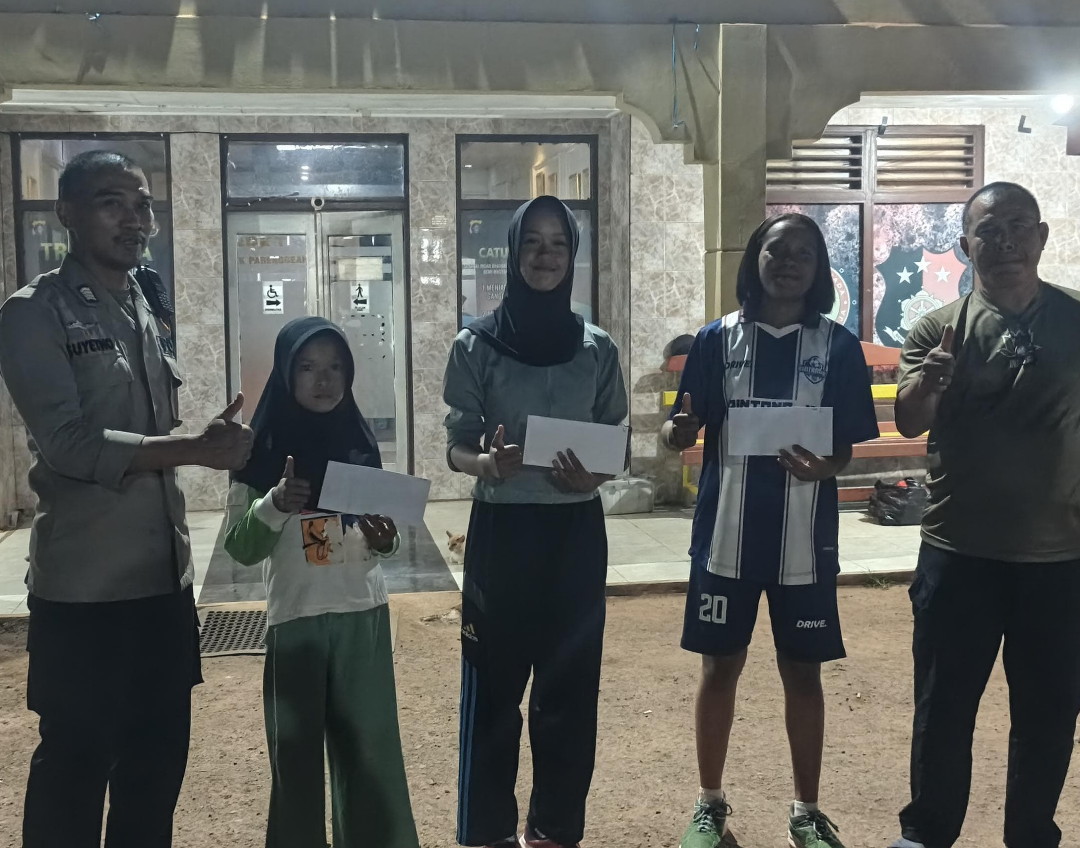 Polsek Parenggean Gelar Lomba Lari Cepat 100 Meter Meriahkan HUT RI ke-81