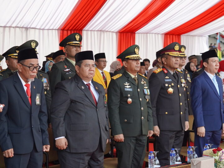 Kasdam XXI/RI Hadiri Penurunan Bendera HUT ke-81 RI di Provinsi Lampung