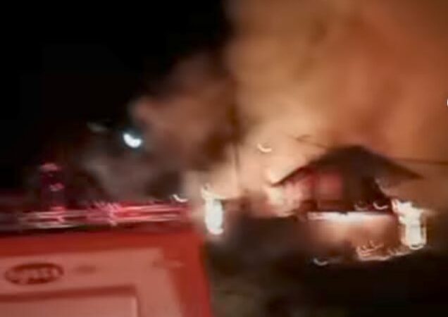 Sijago Merah Melalap Rumah Warga di Kelurahan Baru, Kecamatan Arut Selatan KOBAR