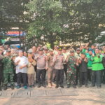 Apel Gabungan Lintas Sektor Polsek Kelapa Gading, Bersama Ojol Jaga Kamtibmas dan Bagikan Bantuan