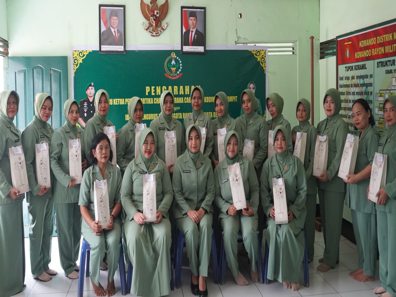 Ketua Persit KCK Cabang XLI, Laksanakan Kunjungan Ke Jajaran Ranting