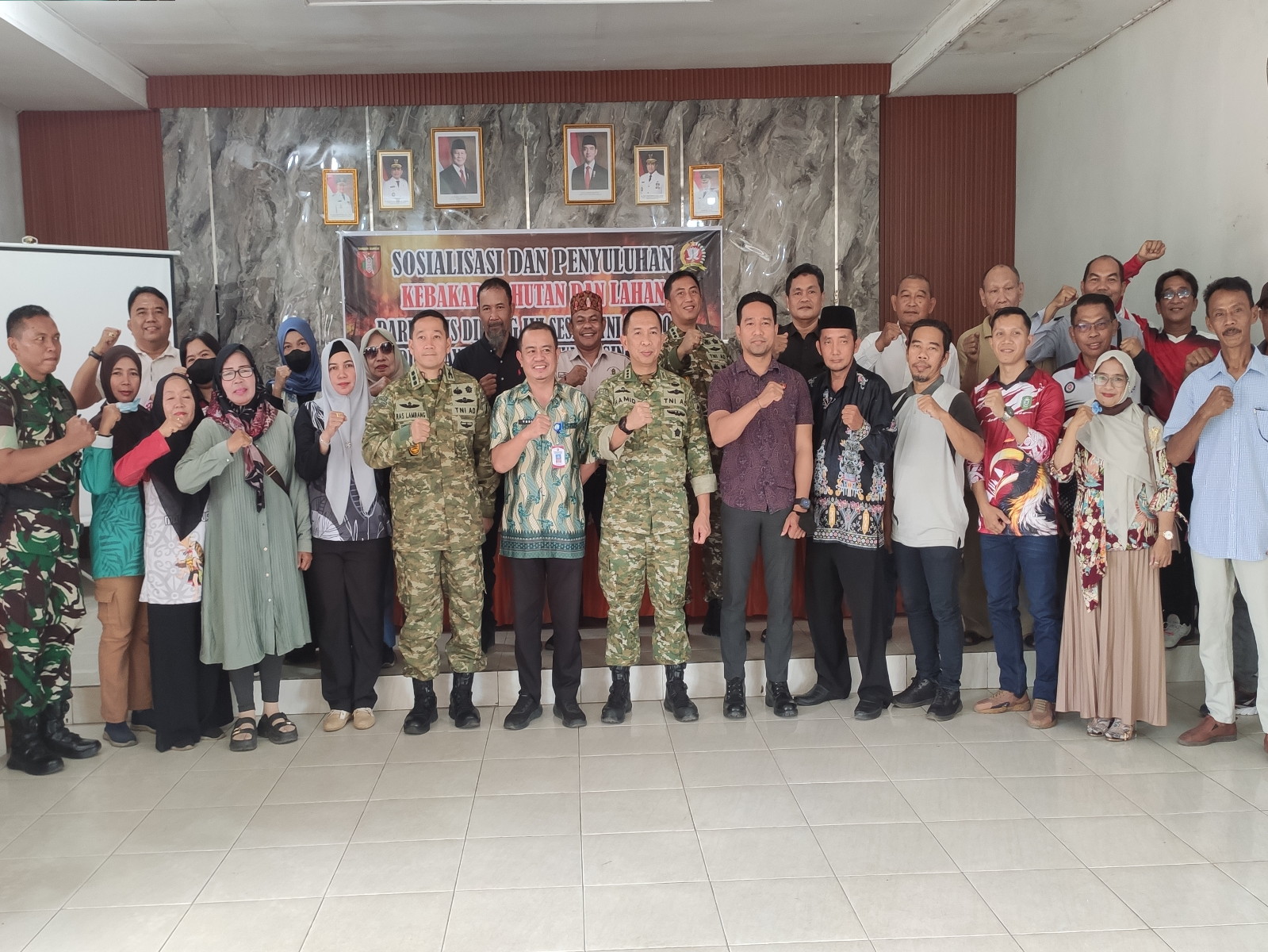 Dampingi Pasis Dikreg LVI Sesko TNI, Kodim 1015/Sampit Gelar Penyuluhan Karhutla di Baamang