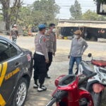 Polsek Mauk Gelar Patroli Dialogis, Imbau Masyarakat Gunakan Masker Antisipasi Abu Vulkanik