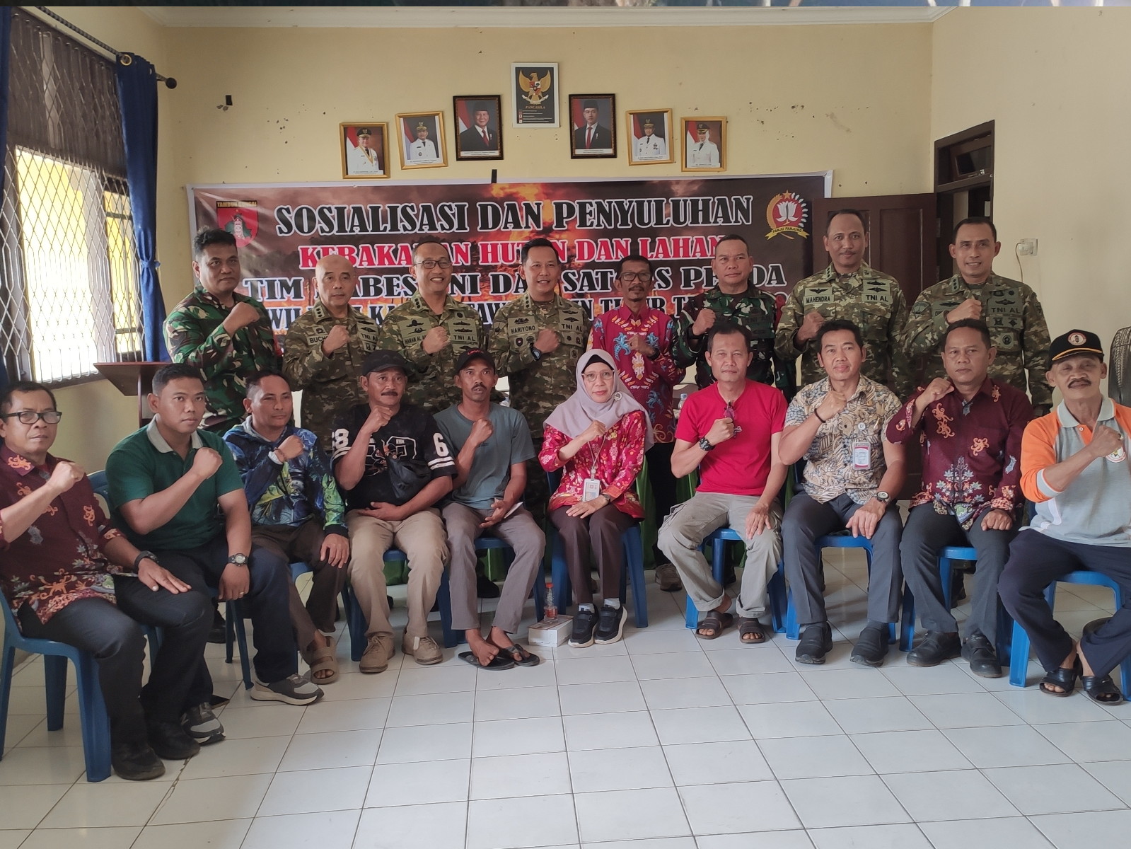 Kodim 1015/Sampit Dampingi Tim Mabes TNI Berikan Sosialisasi dan Penyuluhan Karhutla di Wilayah.