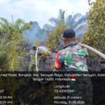 Babinsa Koramil 1015-10/Telaga Pulang Berperan Langsung Dalam Penanganan Karhutla di Wilayah