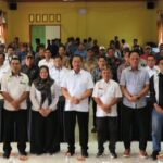 Menggelar Audiensi Bupati Sukamara H.Masduki Bersama Masyarakat di Pantai Lunci