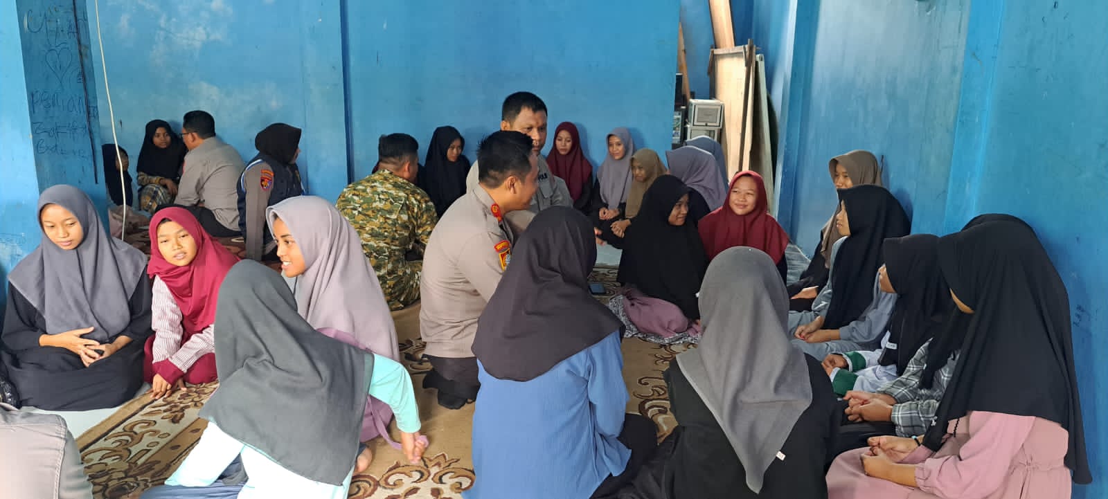 Pokjar XI Sespimen Dikreg 67 Lemdiklat Polri Gelar Trauma Healing bagi Korban Terdampak Karhutla di Kotim