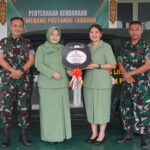 Penyerahan Kendaraan Secara Simbolis Kepada Pemenang Lomba Posyandu Tingkat Pusat, Danrem 121/Abw Berharap Bisa Bermanfaat Bagi Satuan dan Persit.
