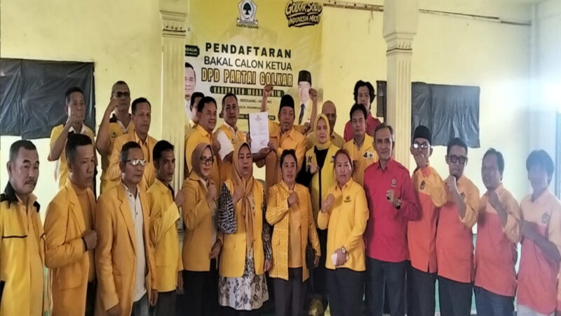 Resmi Kembalikan Formulir, H. Adriansyah Mantapkan Langkah Menuju Kursi Ketua Golkar Muara Enim