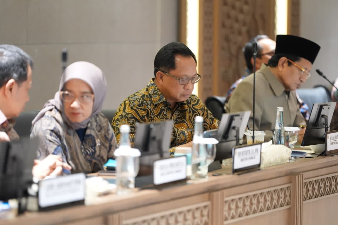 Mendagri: Pemerintah Terus Bahas Penataan PPPK Lintas Profesi, Terutama Guru