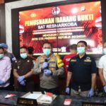 Polres Kotawaringin Timur Musnahkan 947 Gram Narkoba Senilai Rp1,4 Miliar, Selamatkan Ribuan Jiwa