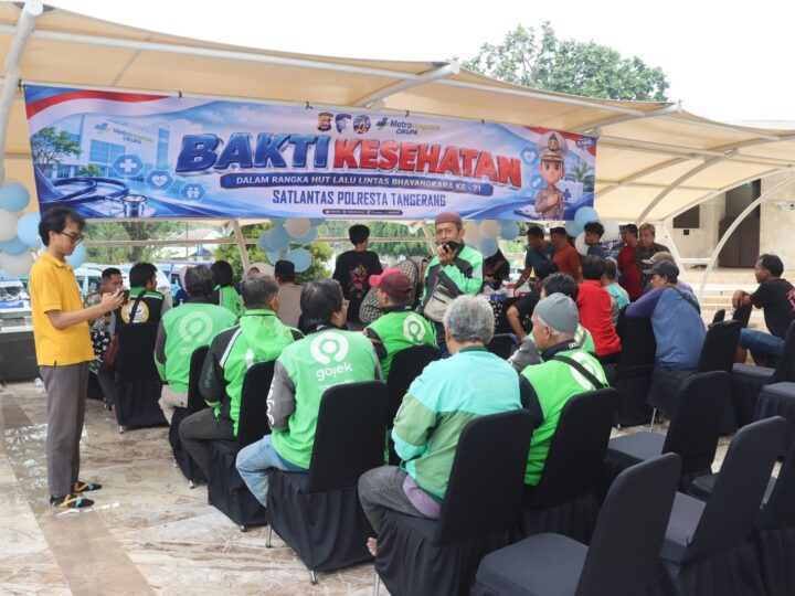 HUT Lalu Lintas: Jemaah Al-Amjad, Pedagang, hingga Ojol Cek Kesehatan Gratis Satlantas Polresta Tangerang